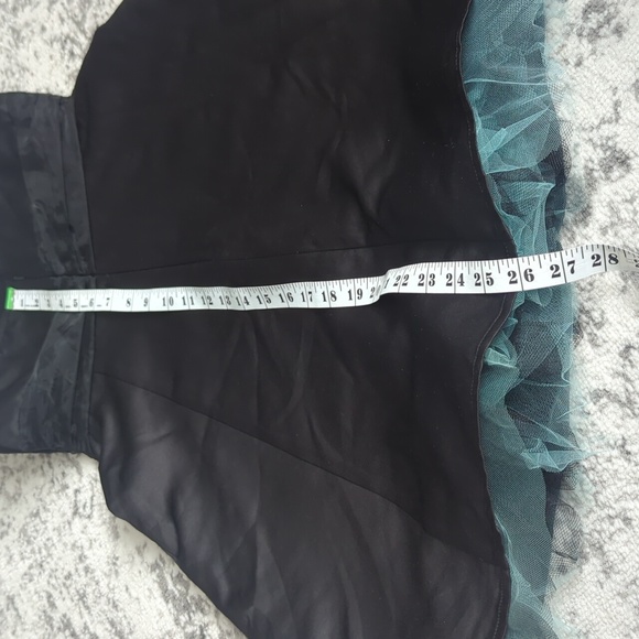 ✨ 2 for $25 LBD | size m - Picture 4 of 6